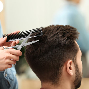 Nos coupes de cheveux pour homme à Canéjan